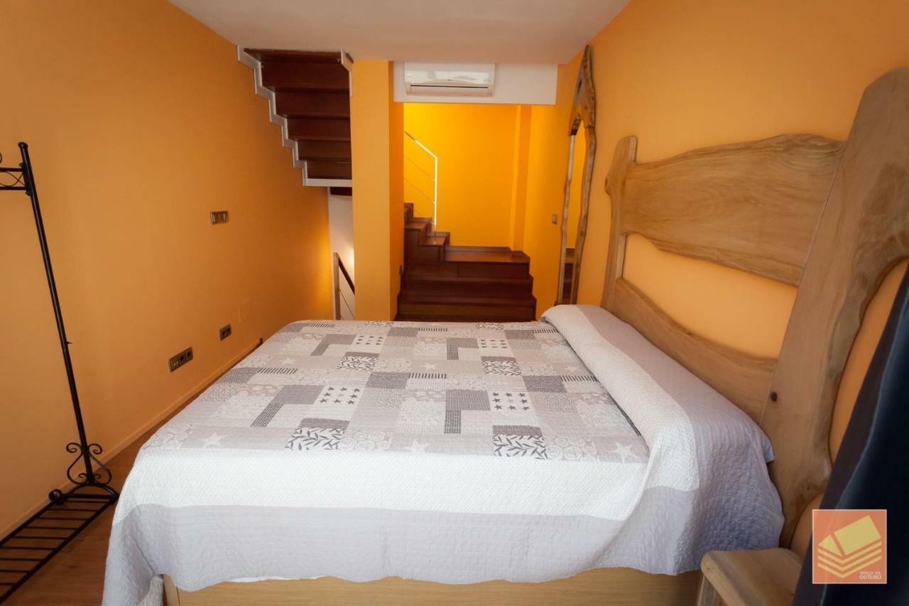 Triplex Del Outeiro "La Casa Del Fotografo" Lejlighed Cangas do Morrazo Eksteriør billede
